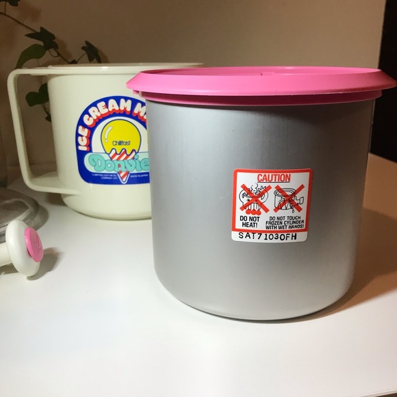 Vintage Ice Cream Maker Donvier - Picture 6 of 9